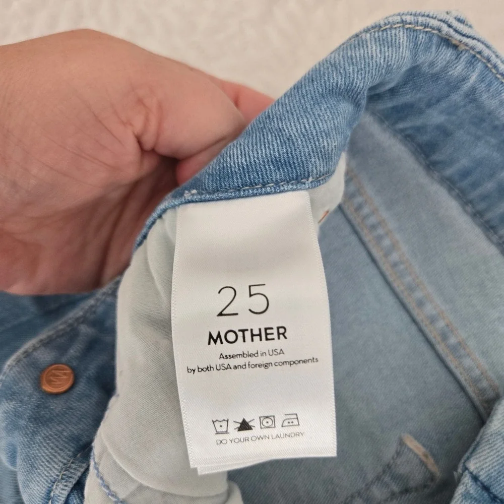MOTHER The Looker Ankle Fray Jeans Hold My Hand Light Blue Wash 1431-926 Size 25